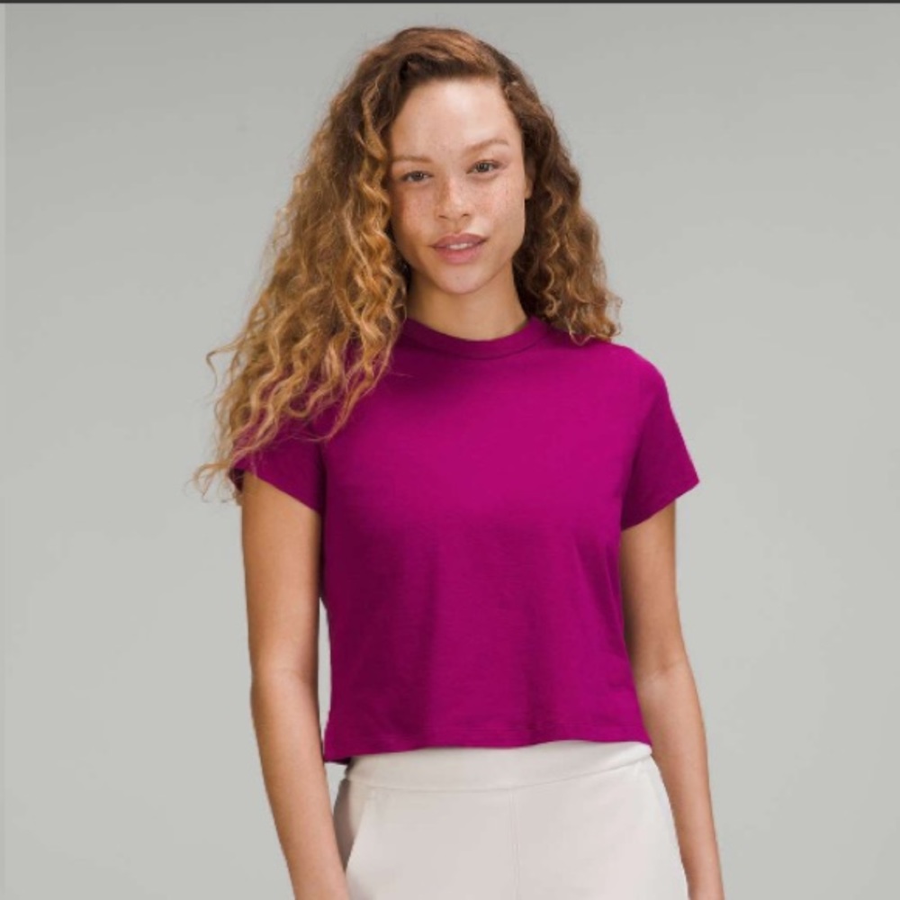 Lululemon Classic-Fit Cotton-Blend T-
Shirt - Magenta Purple